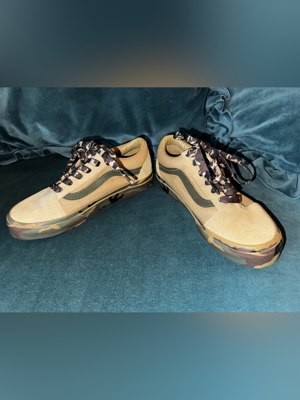 Vans Tan Canvas Sneakers with Olive Stripe and Camo Sole - Size Youth